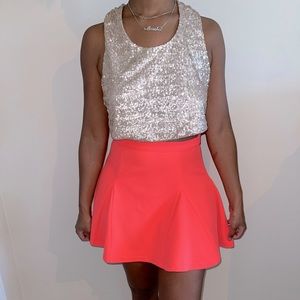 FINDERS KEEPERS Sequin Cross Back Top
